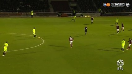 Il confond un coéquipier avec un stadier