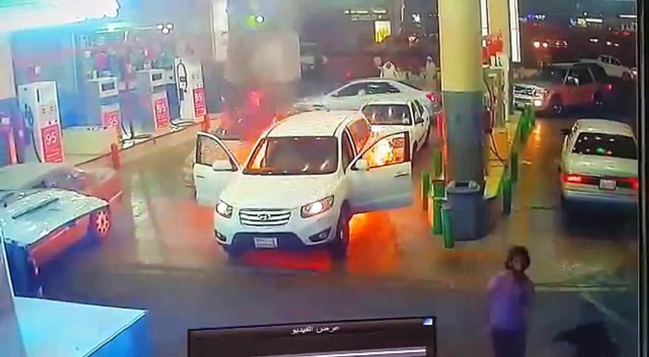 How to got Fire in A Car in Madina City during Filling Gasoline