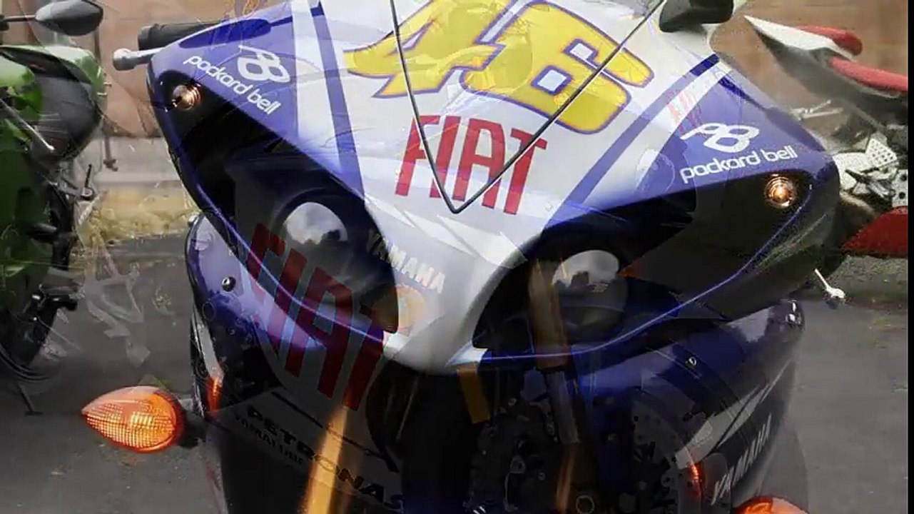 YAMAHA R1 Valentino Rossi Special Limited Edition (Walk Around)