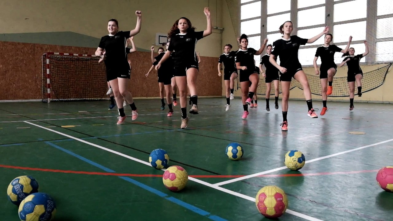 Flashmob Unss Handball, AS du Lycée Jules Lesven à Brest, Nov 2016