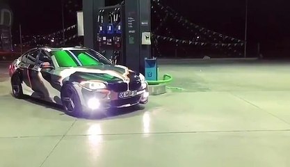 Sen Nesin Be Zalımın Oglu  =)