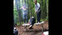 Faut pas faire de picnic avec ce mec... C'est un fou