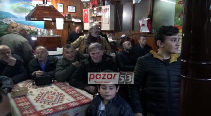 Atmaca tutkunları atmacalarını yarıştırdı