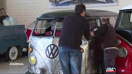 A Florence, de vieux "combis" Volkswagen reprennent vie
