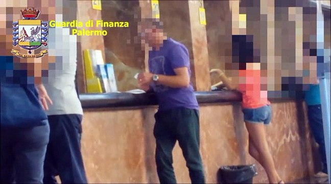 Palermo - Scoperto falso cieco, truffati enti pubblici per oltre 300.000 € (22.11.16)