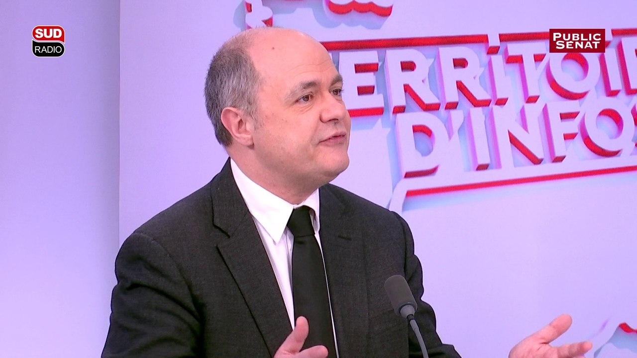 " Le programme de Fillon est à l'opposé total de ce qui est mis en oeuvre par François Hollande " : Bruno Le Roux