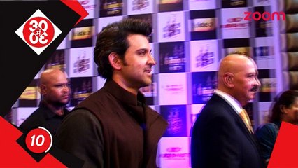 Hrithik Indulges Tweet Talk With Twinkle - Kajol Opens Up About Skin Color