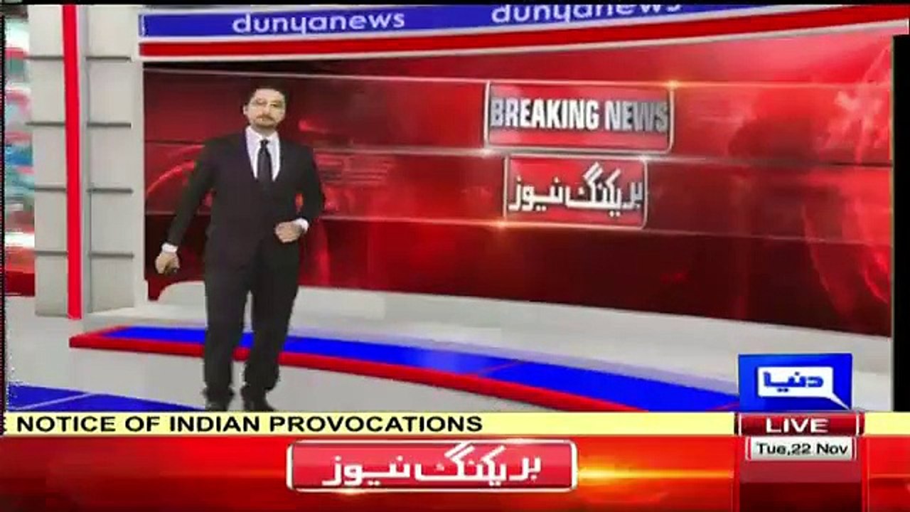 Virat Kohli Caught Doing Ball Tempering During Test Match