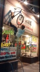 VEJA O BURRO DO DIA !!!