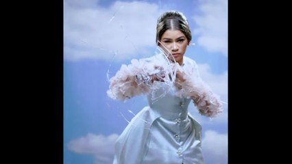 Watch 24 Women Shatter the Glass Ceiling