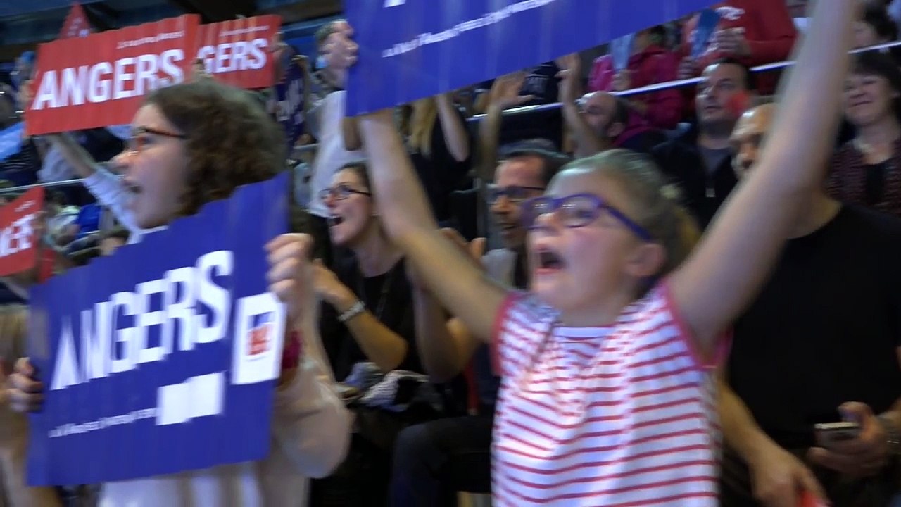 Le plus grand mannequin challenge de France | Championnats de France de natation d'Angers