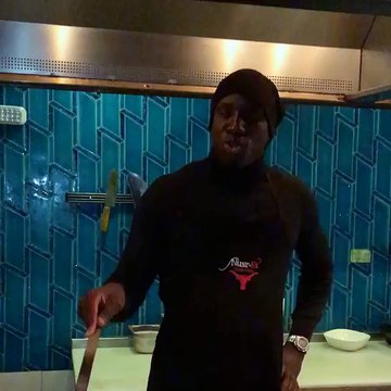 Sow ve Demba Ba kebapçı oldu