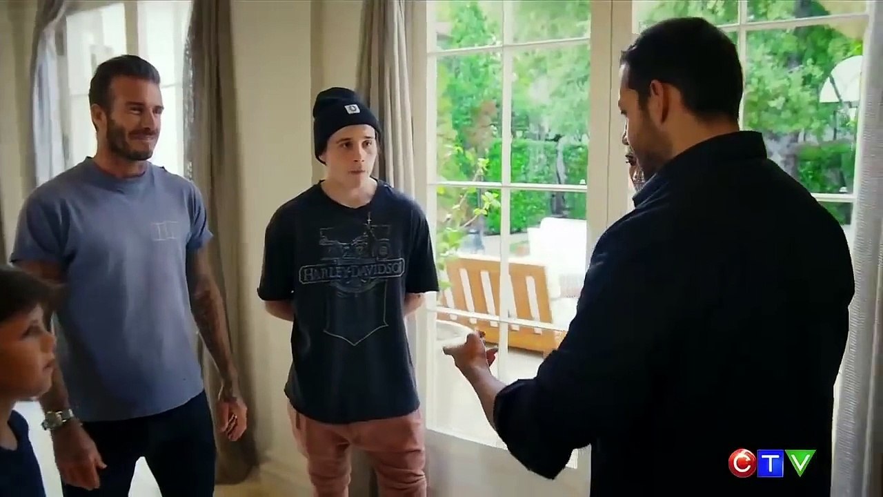 Margot Robbie, Emma Stone, David Beckham AMAZED by Magician David Blaine