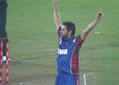 BPL 2016 Match 23 Shahid Afridi 2 Wickets vs Khulna Titans