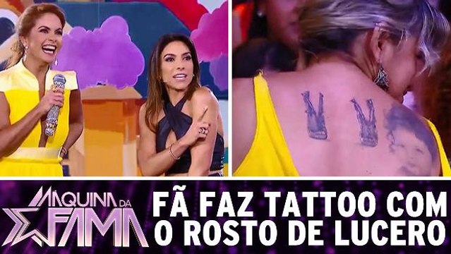 Fã mostra suas tatuagens com o rosto de Lucero