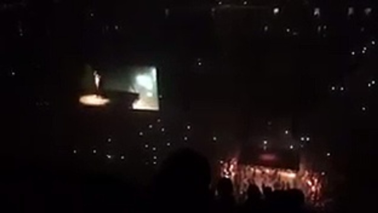 Kanye West interné en hopital psychiatrique apres son pétage de plombs en live