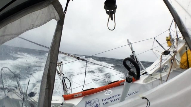 J17 : 24 noeuds pour Sébastien Josse / Vendée Globe