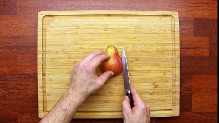 Comment faire un délicieux dessert avec une simple poire ?