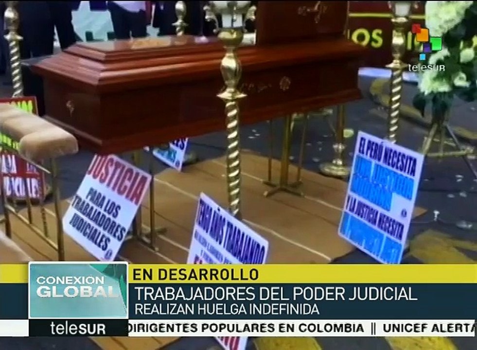 Trabajadores peruanos del Poder Judicial inician paro indefinido