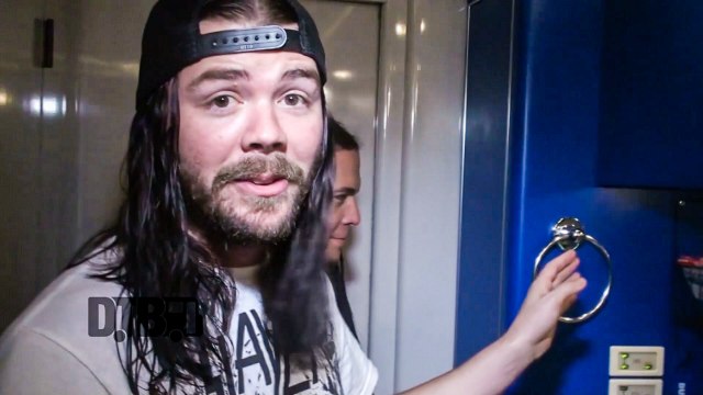 Saliva - BUS INVADERS Ep. 1069