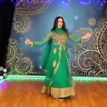 آپ نے اس سے پہلے ایسا ڈانس نہیں دیکھا ہوگا