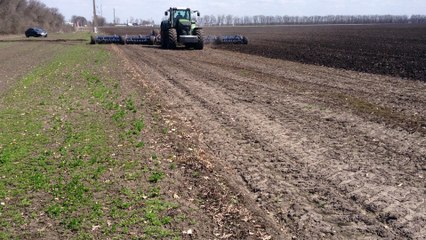 FENDT 936 with cultivator Kockerling Allrounder
