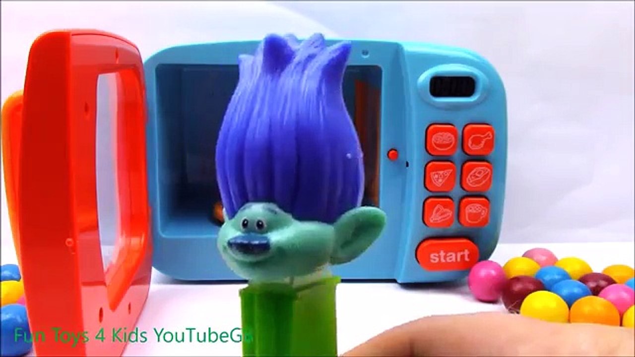 Learn Colors Gumballs w Microwave Just Like Home Toy Appliances Surprise Toys PEZ Candy Video Kids
