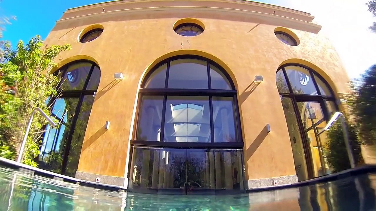 Amazing Inside swimming Pool