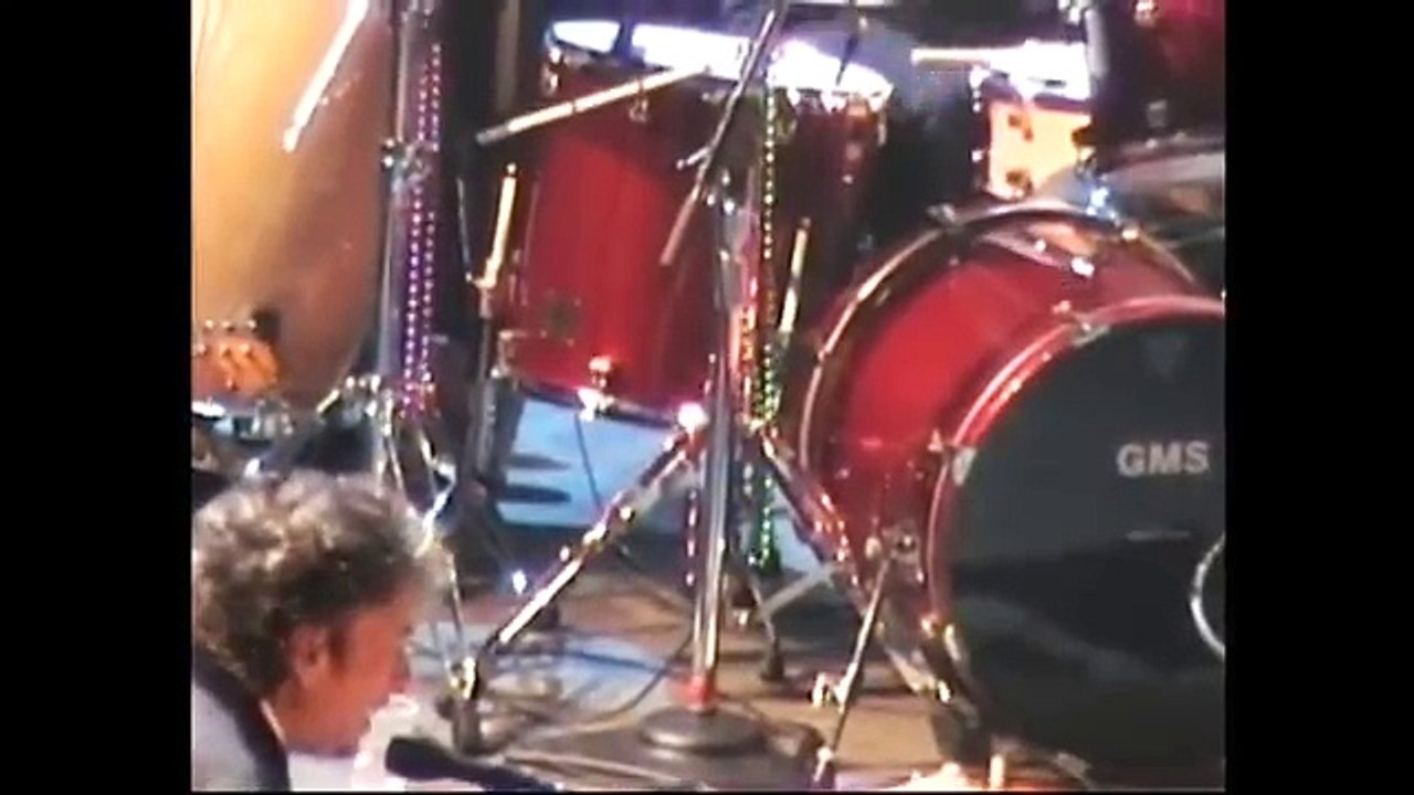 Bob Dylan - Romance In Durango (Bob Dylan–Jacques Levy - November 24 , 2003 - Bob Dylan - Hammersmith, London, England