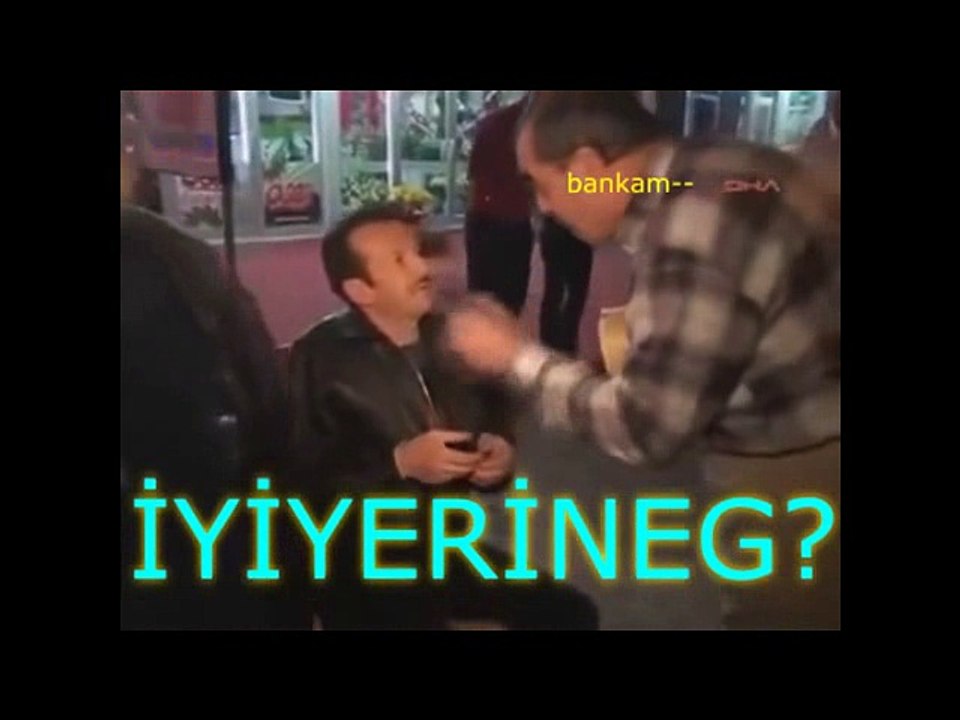 Rakıyı Ağzıyla İçemeyen Abimiz ve Cüzdanı İyi Yerine Koymakta Kararlı Olan Arkadaşı