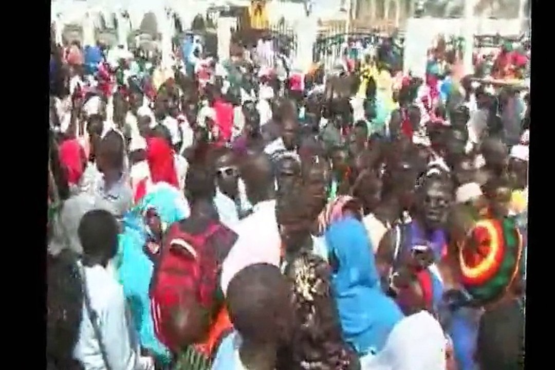 serigne Touba Rek, Bamba rek, regardez le rush dans la ville sainte