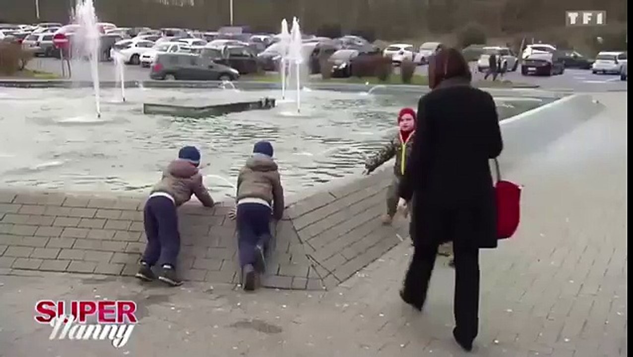 La chute MÉMORABLE de Super Nany !