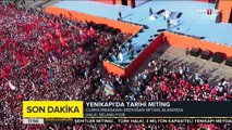 Cumhurbaşkanı Recep Tayyip Erdoğanın sahneye gelişi - 7 Ağustos Yenikapı Mitingi 2016