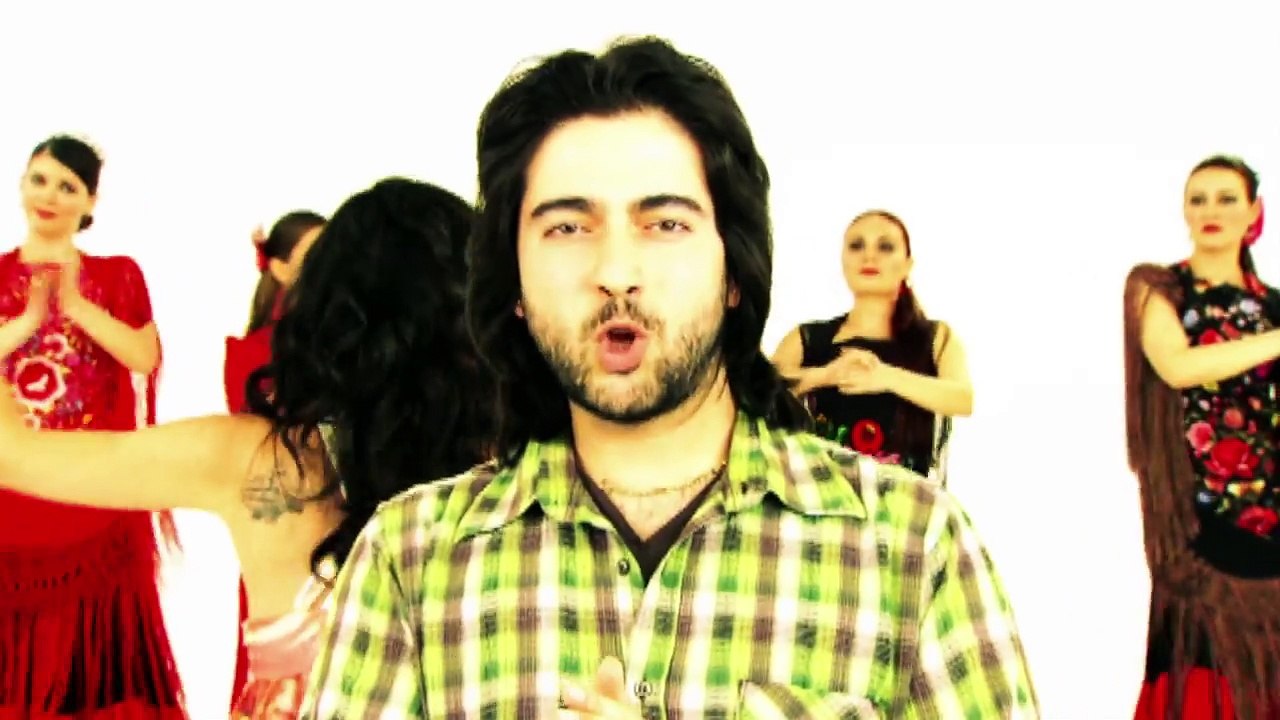 Öykü & Berk - Leyla