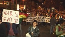 Protestan contra Evo Morales y los racionamientos de agua en La Paz