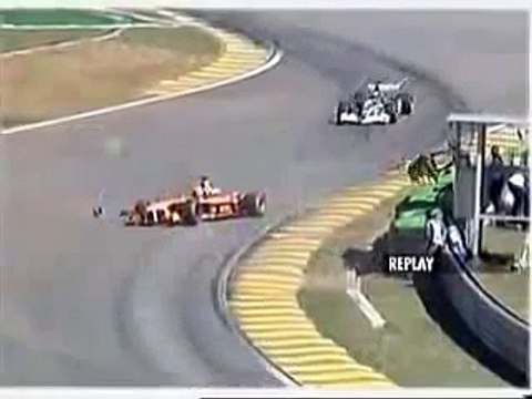 Funny Car Crashes F1 Brazil 2002 Heidfeld Safety Car Crash