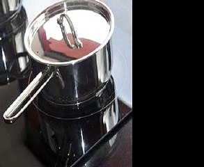 Tổng quan về sản phẩm bếp từ Giovani G242T