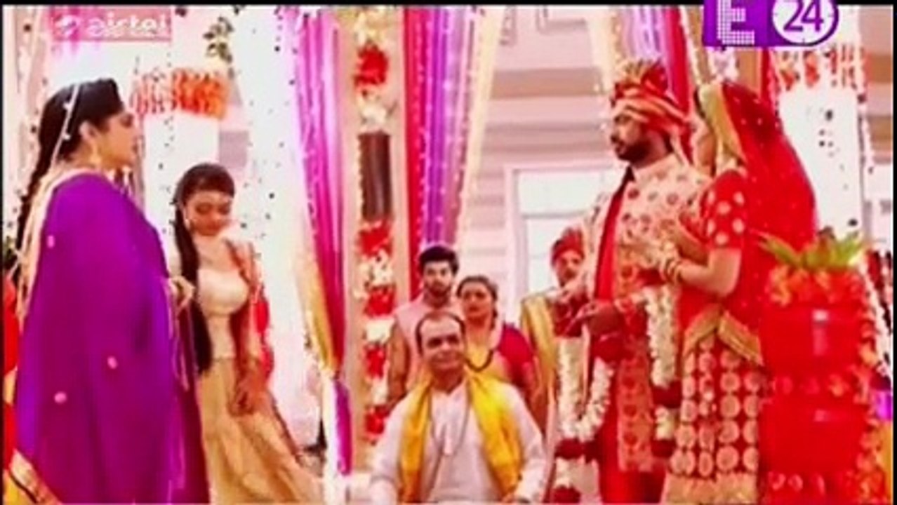 Saath Nibhaana Saathiya 24th November 2016 News _ Hui Shaadi ( 240 X 426 )