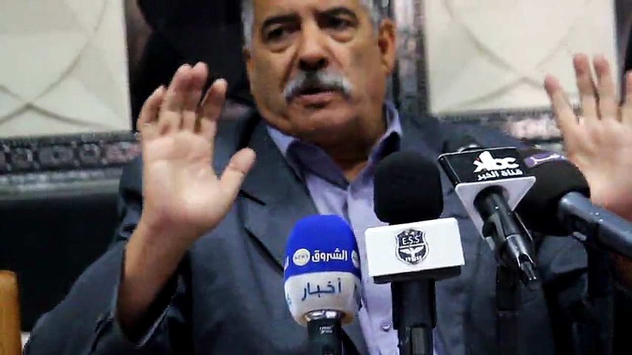 جاب من الندوة الصحفية التي عقدها النادي اليوم2