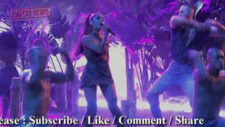 Ariana Grande - Side To Side (Live From The 2016 American Music Awards) ft. Nicki Minaj