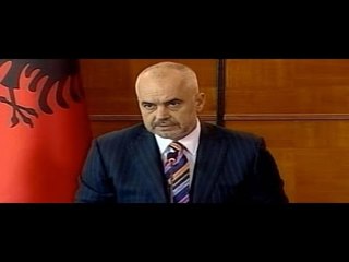 Report TV - Rama: Tregjet e kafshëve si në mesjetë, situata alarmante