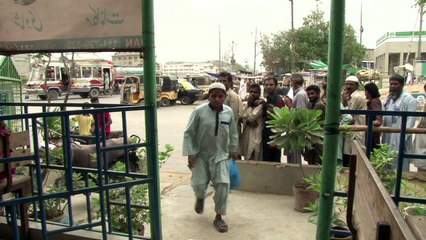 Pakistan: l'économie croît, mais la pauvreté persiste