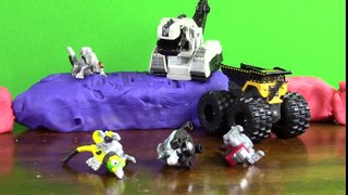 Dino Trucks Toys! DINOTRUX Monster Truck Arena + ScrapTools D-Structs Garby