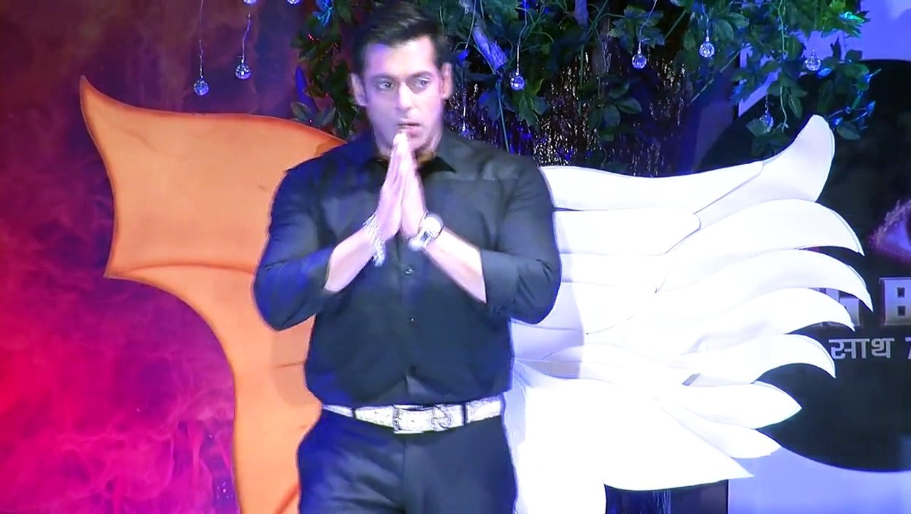 Salman Khan Help To Kapil Sharma In The Shooting  Comedy Nights With Kapil