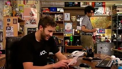 Watch The IT Crowd Season 4 Episode 1_ Jen the Fredo Online - Watch Movies Online Free