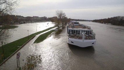 Intempéries : forte crue du Rhône à Avignon