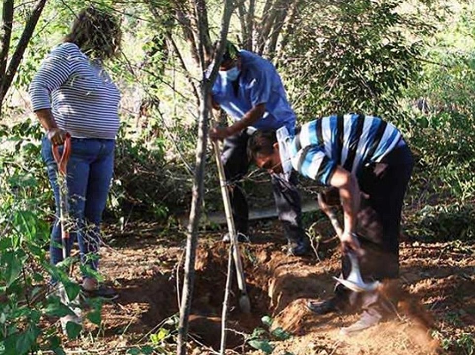 Fosas en Zitlala, halladas por una denuncia anónima