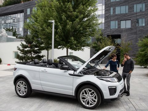 Franck Lagorce au volant du Range Rover Evoque Cabriolet (diaporama vidéo)