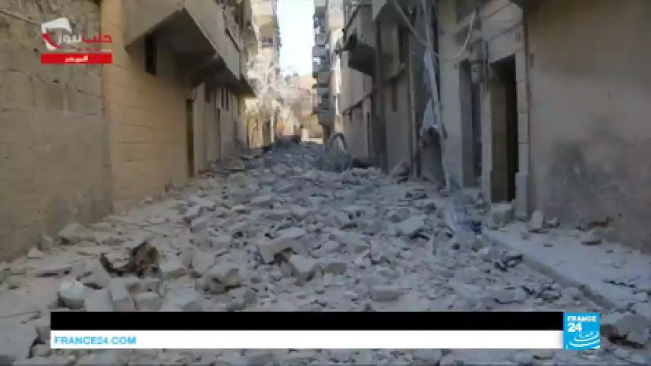 Syria: civilians flee besieged Aleppo as Assad vows "total war" against rebels