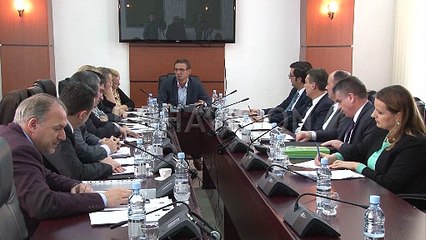 Kryeministri flet për kundërkorrupsion, zyra e tij ka keqmenaxhuar dy milionë euro